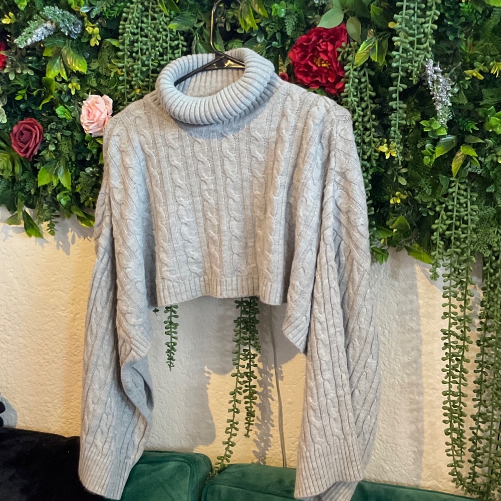 Cropped Cable-Knit Turtleneck Sweater Shrug
